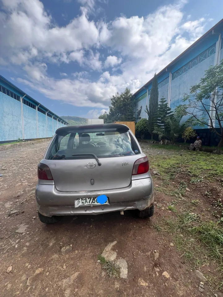 Toyota Vitz 2001 Automatic – photo 7