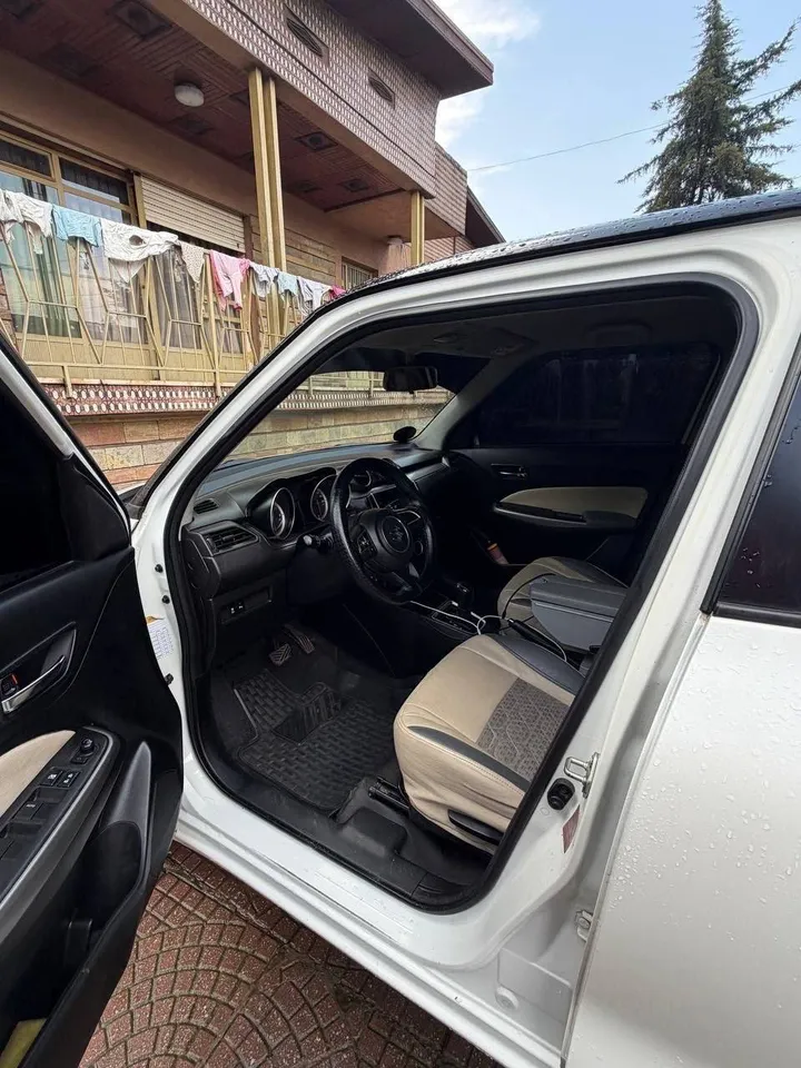 Suzuki Swift 2022 Automatic Full Option – photo 6