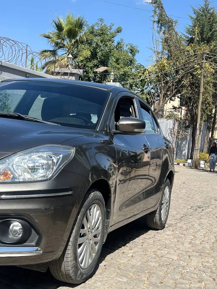2022 Suzuki Dzire – photo 5