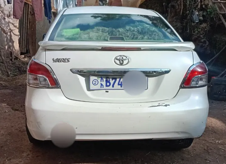 Toyota Yaris Belta 2009 Automatic – photo 6