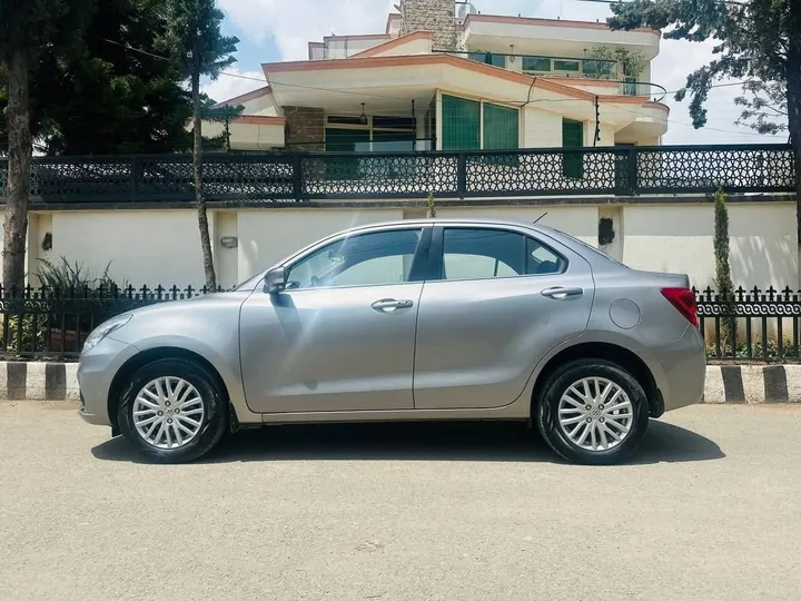 Suzuki Dzire 2022 Automatic – photo 3
