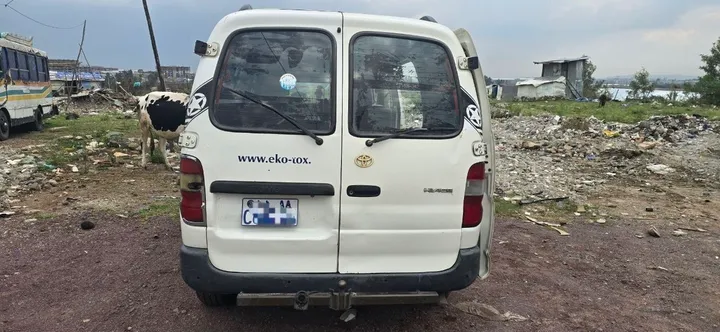 Toyota D4D Dolphin Van 2008 – photo 7