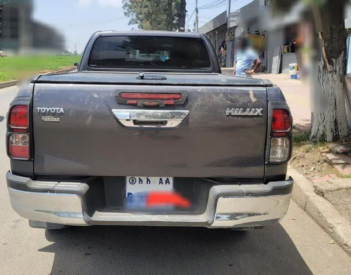 Toyota Hilux Revo King Cab 2018 – photo 3