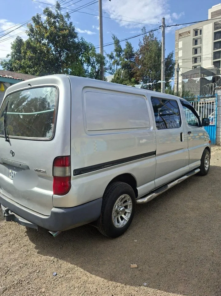Dolphin D4D Manual Van 2006 – photo 3