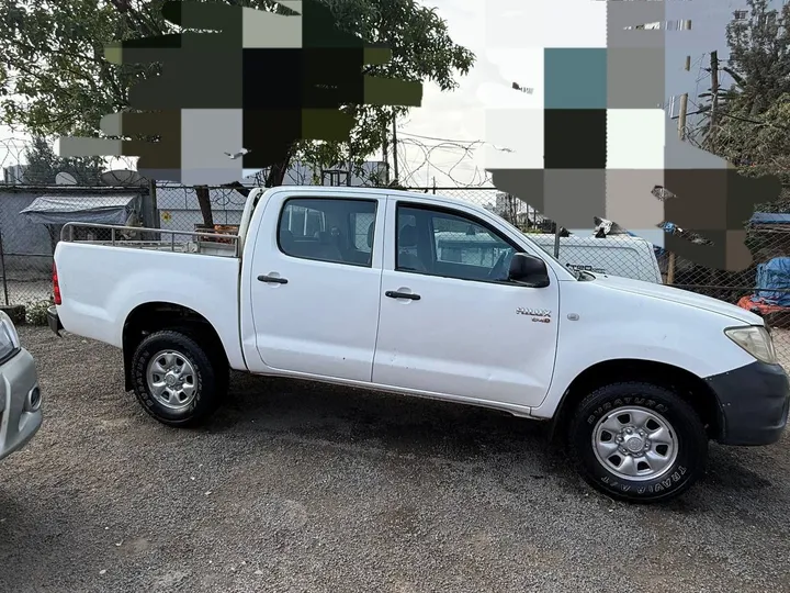 Toyota Hilux D4D Double Cab 2010 – photo 3
