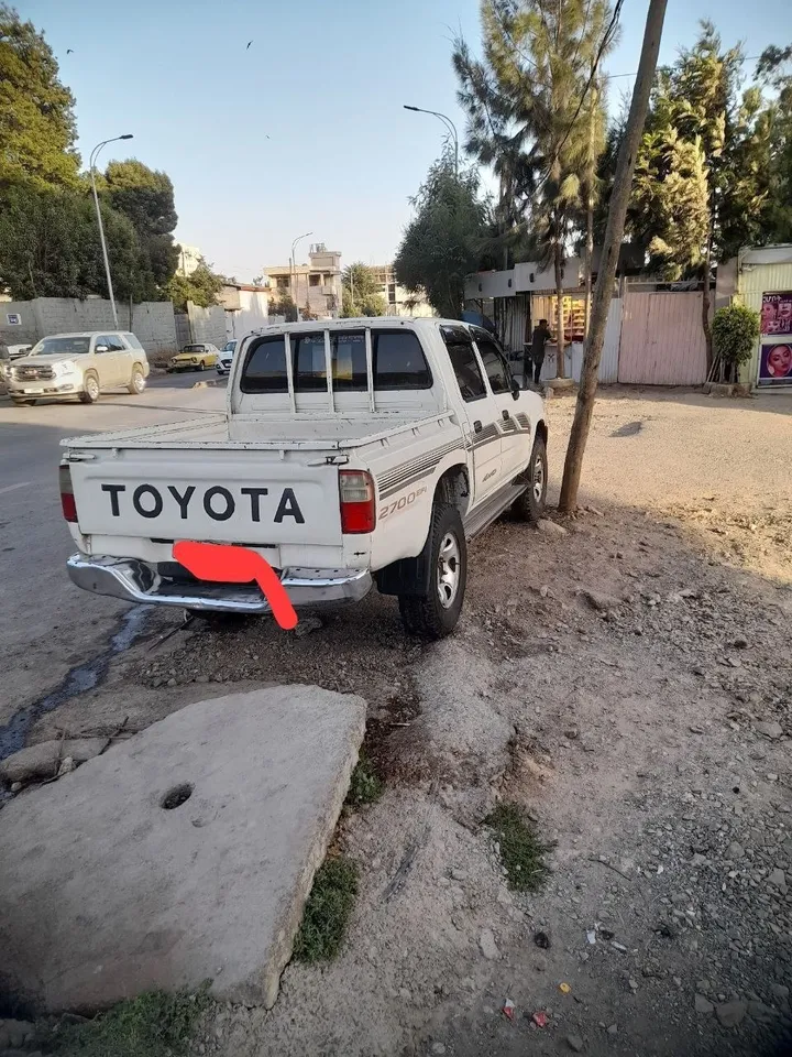 Toyota 3L Double Cab Pickup 2002 – photo 3