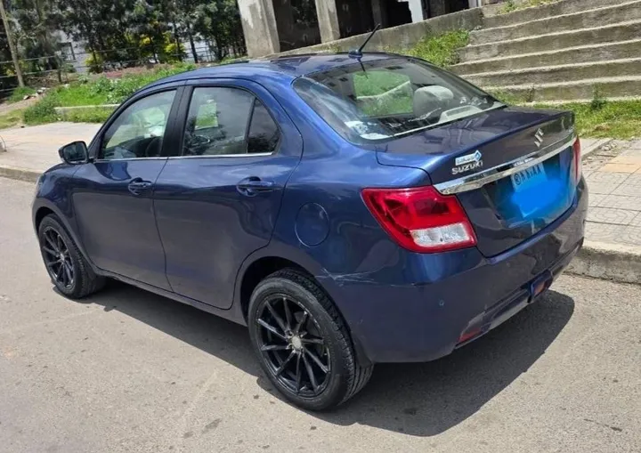 Suzuki Dzire 2021 Automatic – photo 3