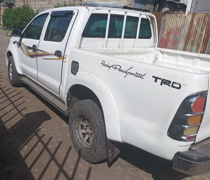 Toyota Hilux Double Cab 2007 – photo 5