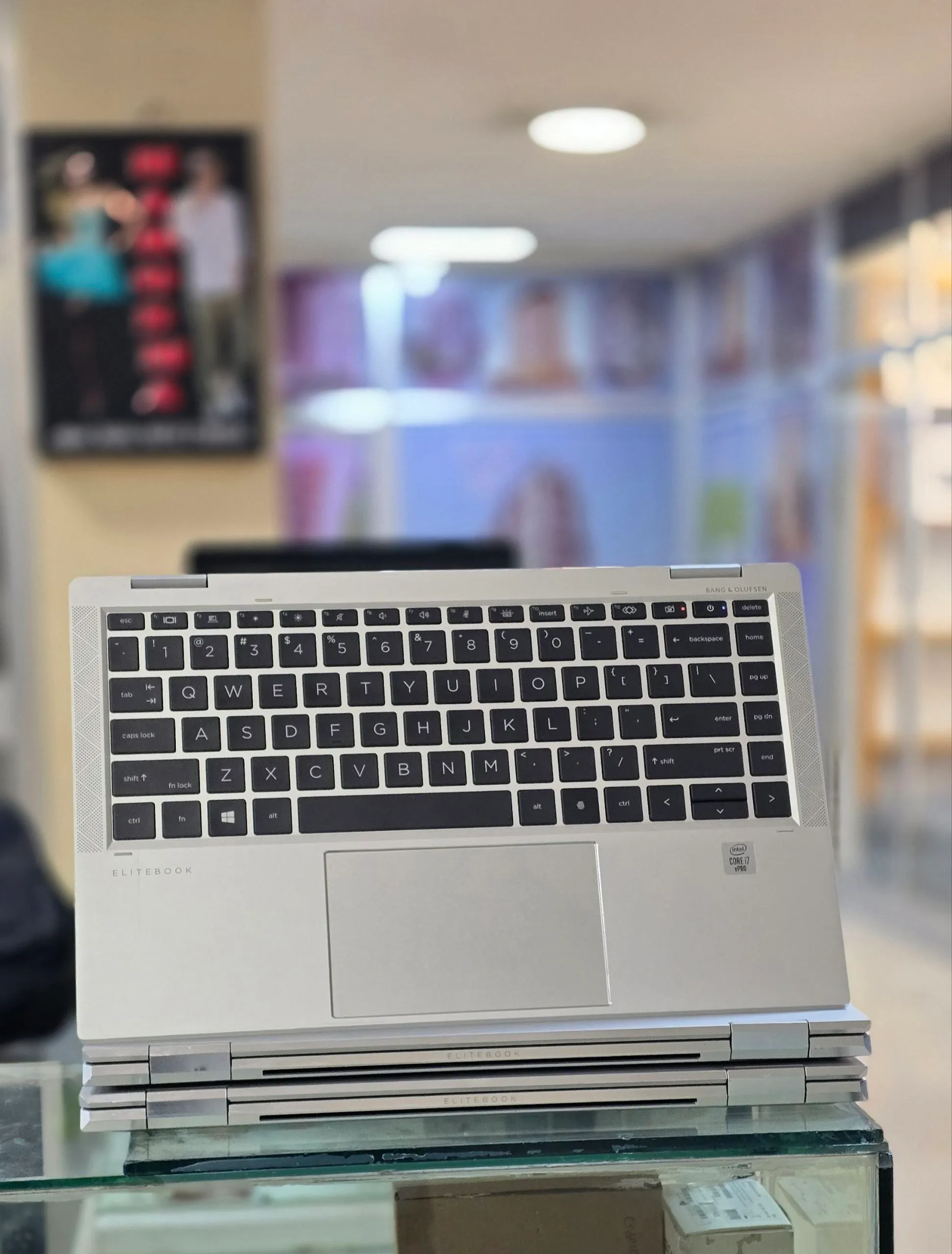 HP EliteBook 1040 G7 x360 Laptop – photo 6