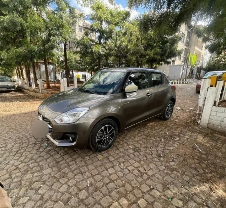 Suzuki Swift 2022 Full Option – photo 5
