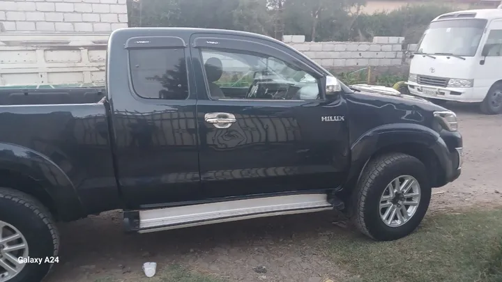 Toyota Hilux King Cab 2012 – photo 4