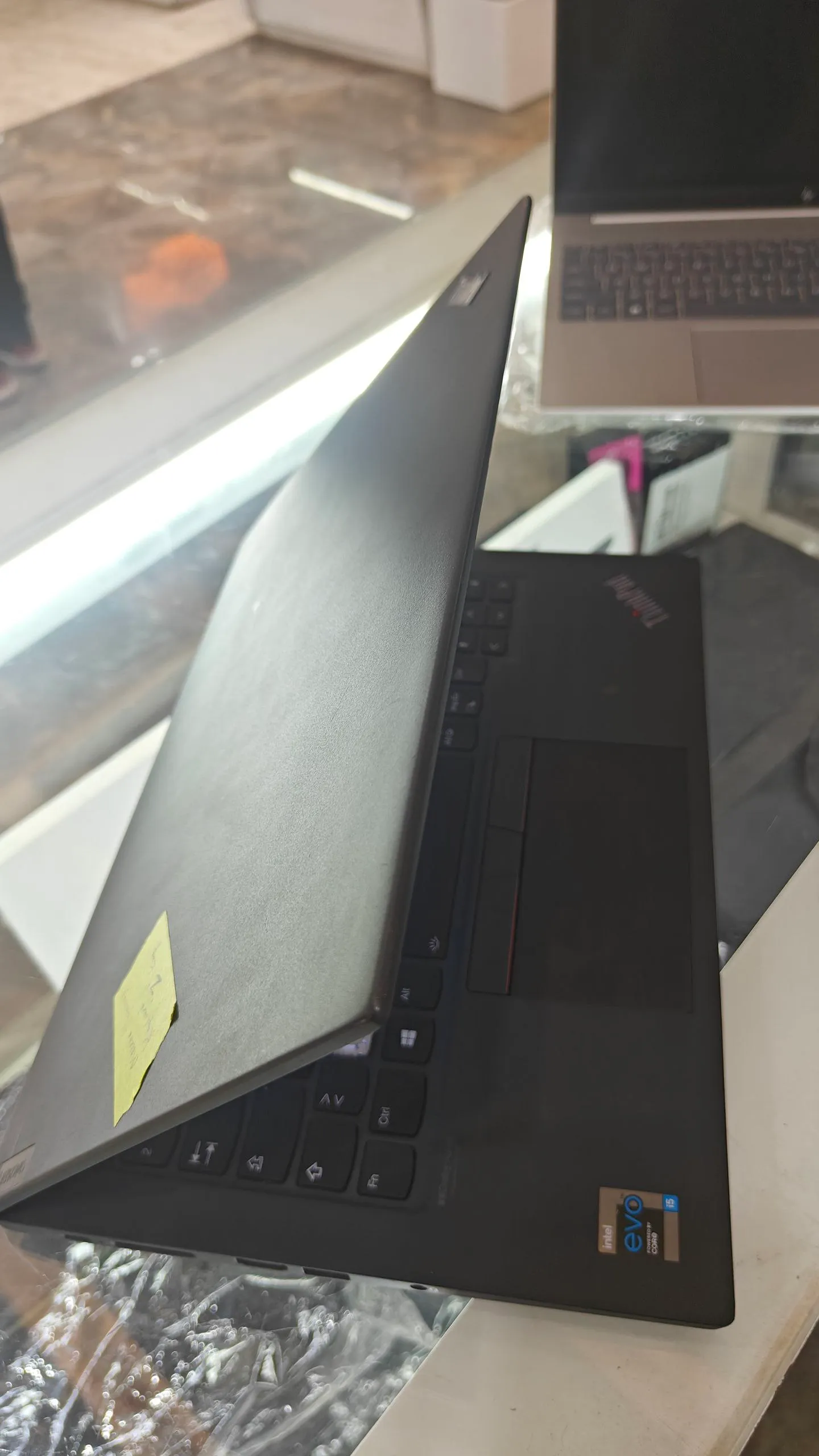 Lenovo ThinkPad T14S i5 8GB 512GB – photo 4