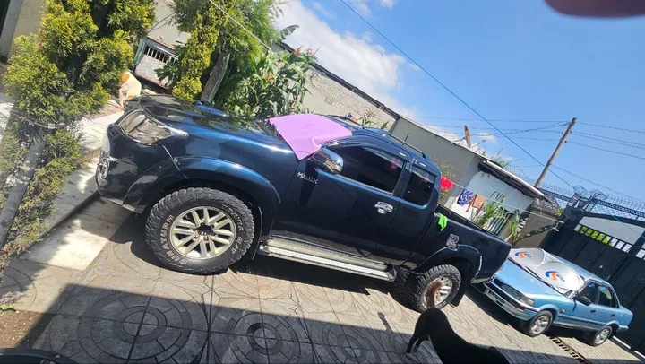 2014 Toyota Hilux Pickup – photo 3