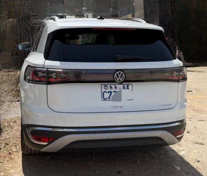 Volkswagen ID.6 Crozz Pro – photo 3