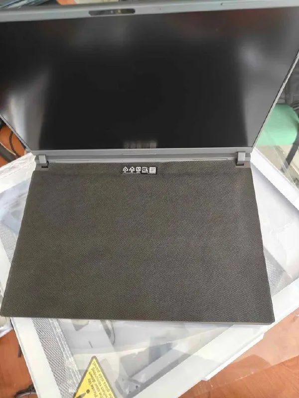 Asus ROG Strix i7 14th Gen RTX 5060 – photo 3