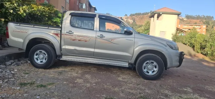 Toyota Hilux 2014 – photo 6