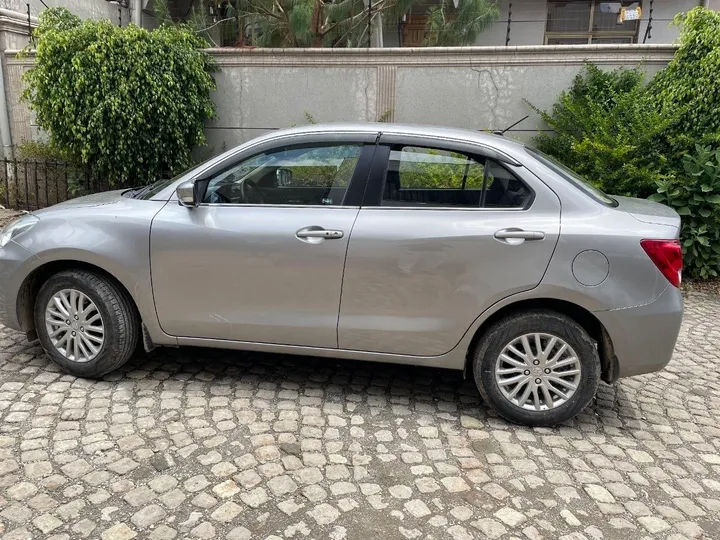 Suzuki Dzire 2022 Automatic – photo 3