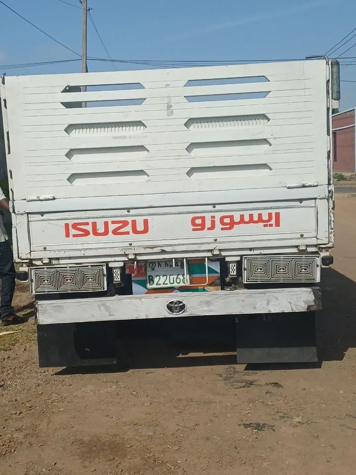 Isuzu Obama Truck 2020 – photo 4