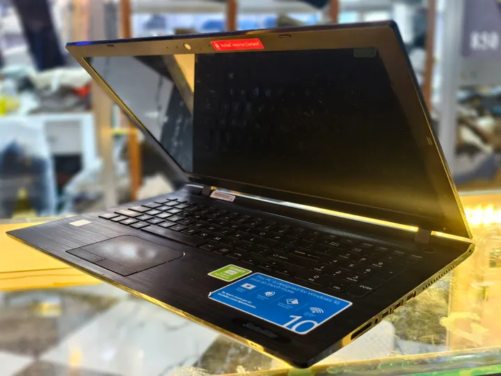 Toshiba Satellite C55 Core i5 Laptop – photo 5