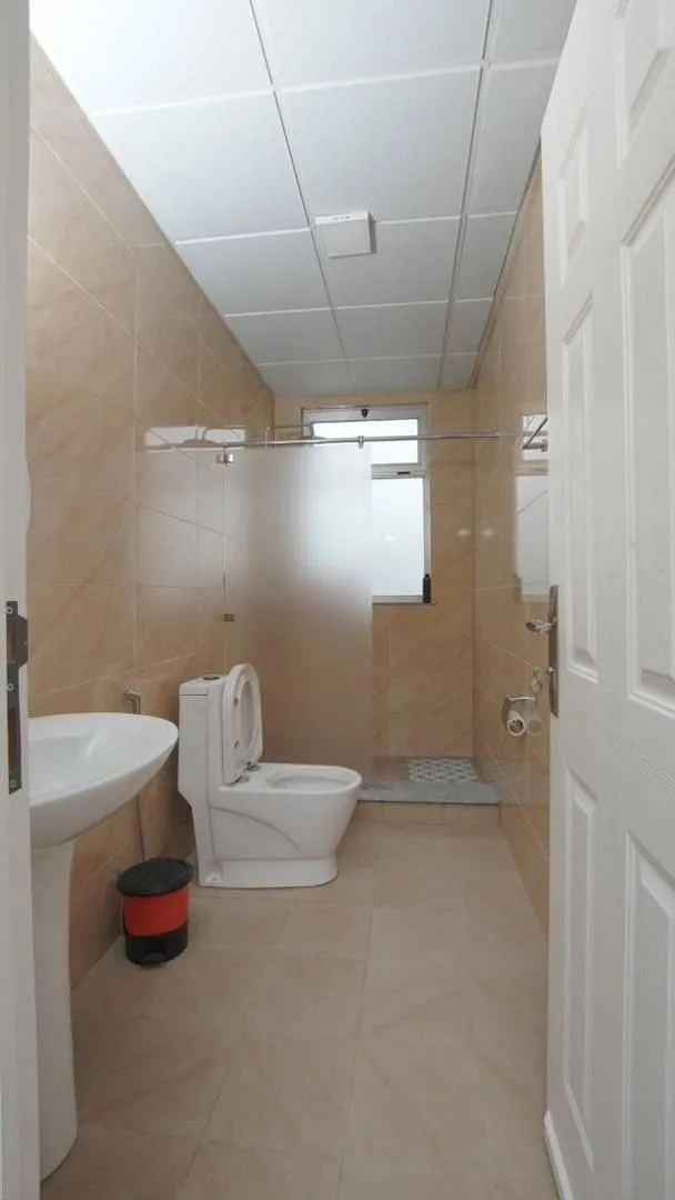2 Bedroom Apartment in Bole Dembel – photo 7