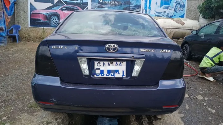Toyota Corolla 2005 Manual – photo 3
