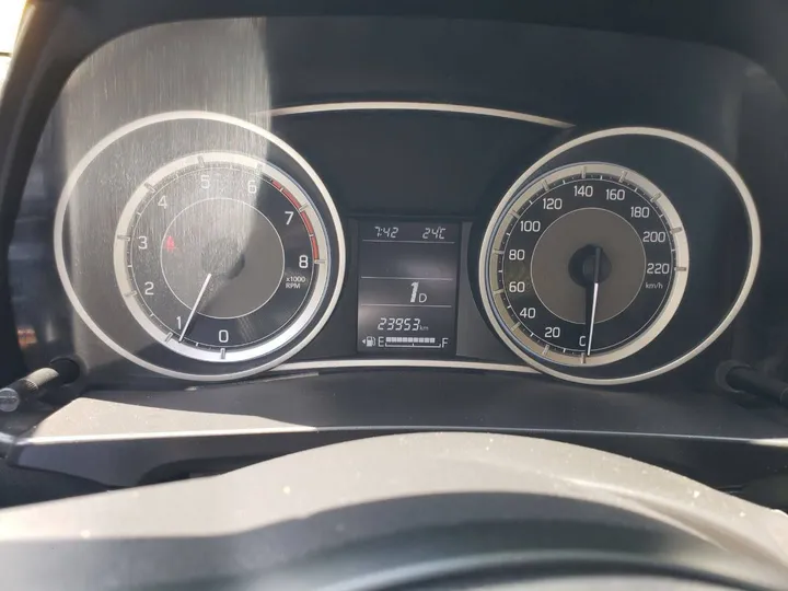 Suzuki Dzire 2022 Full Option – photo 4