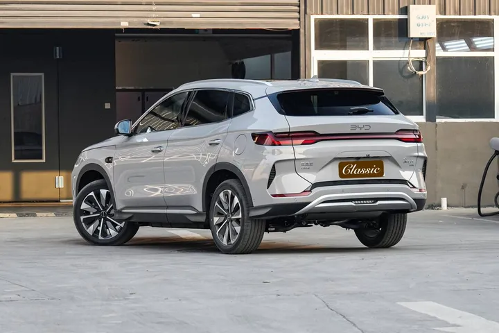 BYD Song Plus DM-i 2025 – photo 7