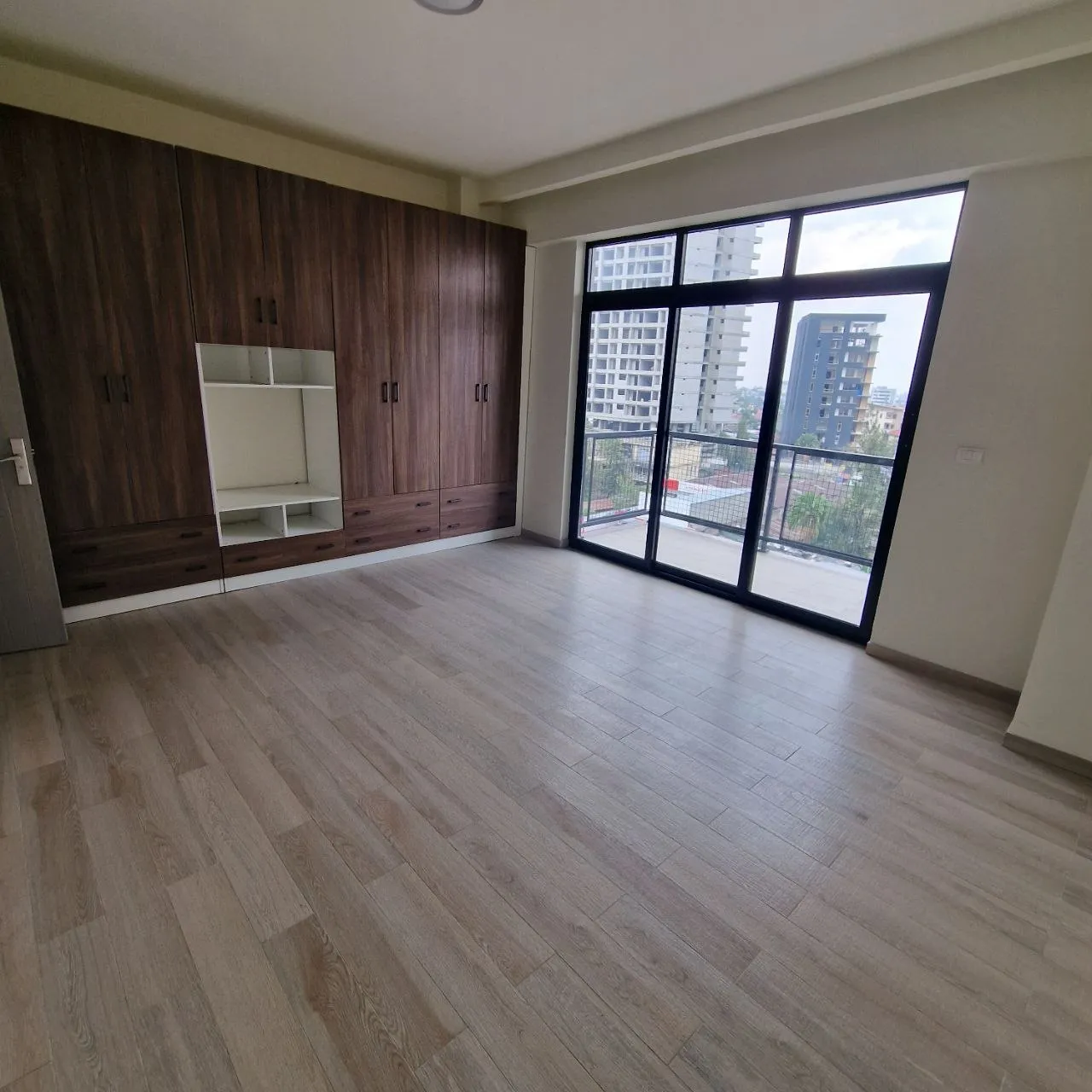 Luxury 3 Bedroom Apartment Bulgaria – photo 5