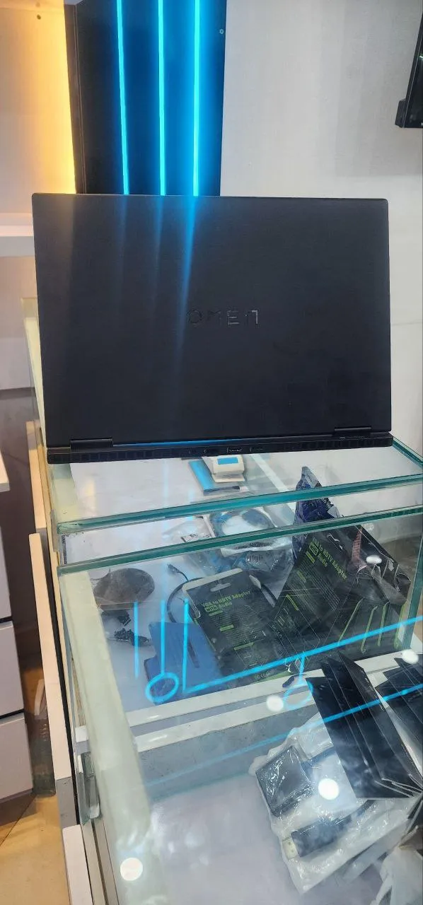 HP OMEN i9 RTX 4060 Gaming Laptop – photo 3