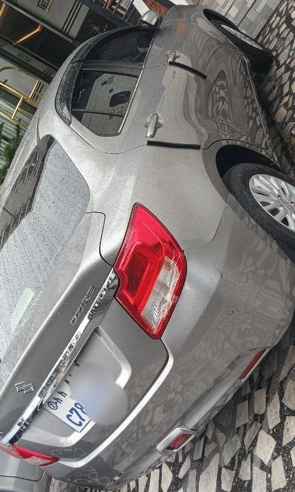 Suzuki Dzire 2023 Automatic – photo 3