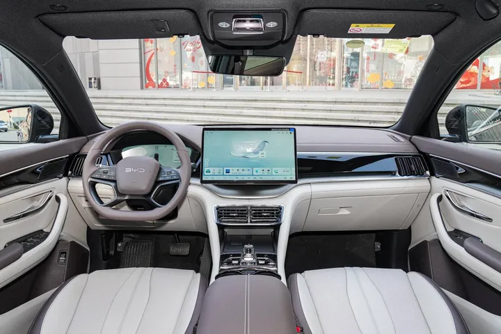BYD Song Plus DM-i 2025 – photo 10