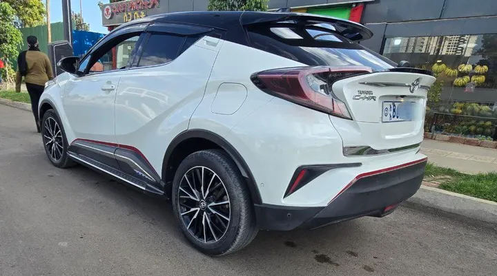 Toyota CHR 1.2T AWD 2020 – photo 7