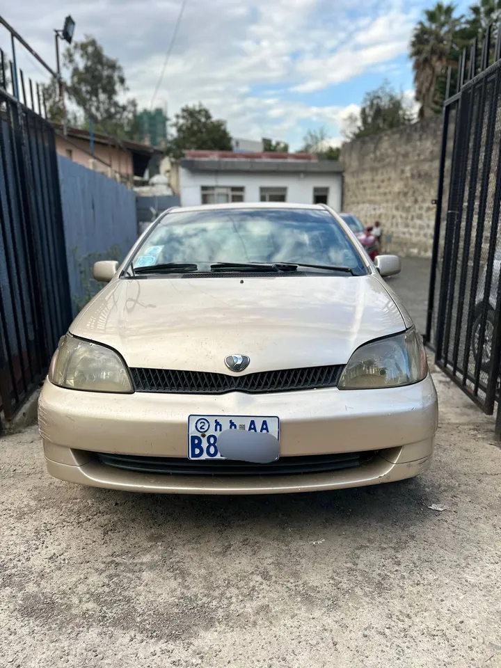 Toyota Platz 2001 Automatic – photo 3