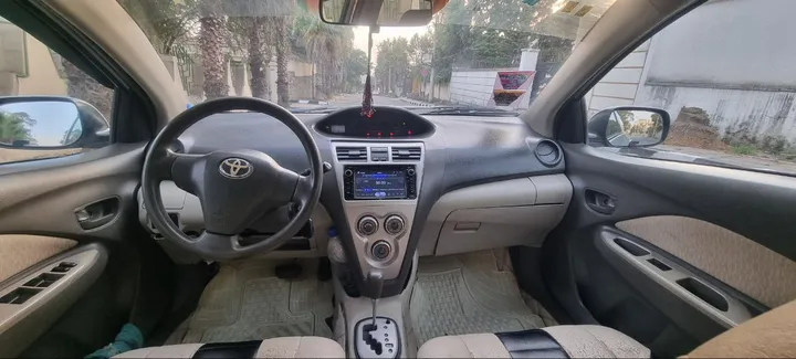 Toyota Yaris Belta 2010 Automatic – photo 5