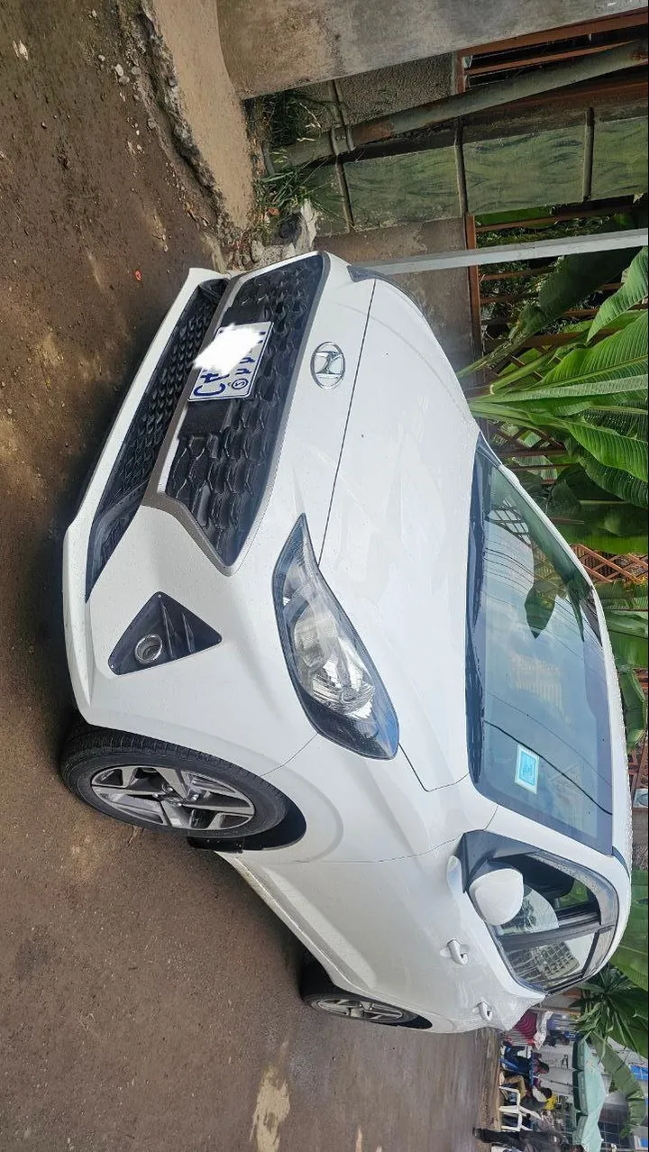 Hyundai Grand i10 2023 Automatic – photo 5