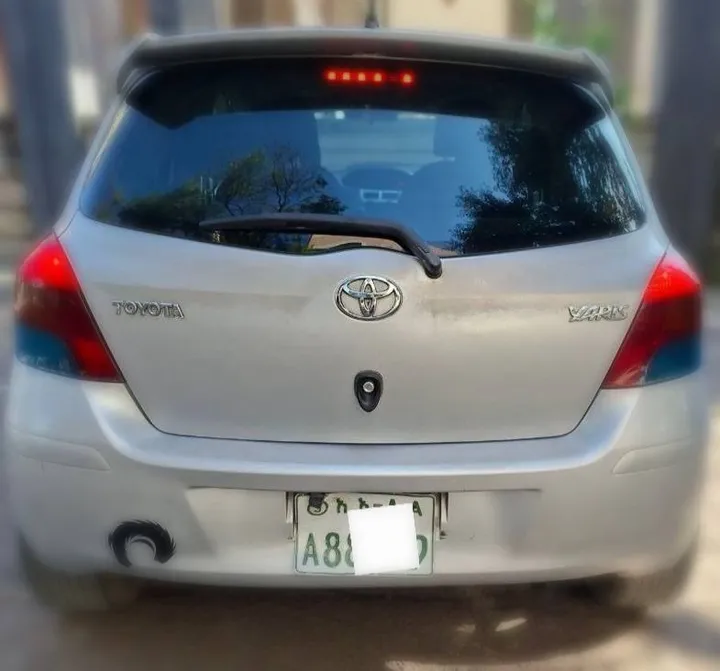 Toyota Yaris Compact 2009 Automatic – photo 8