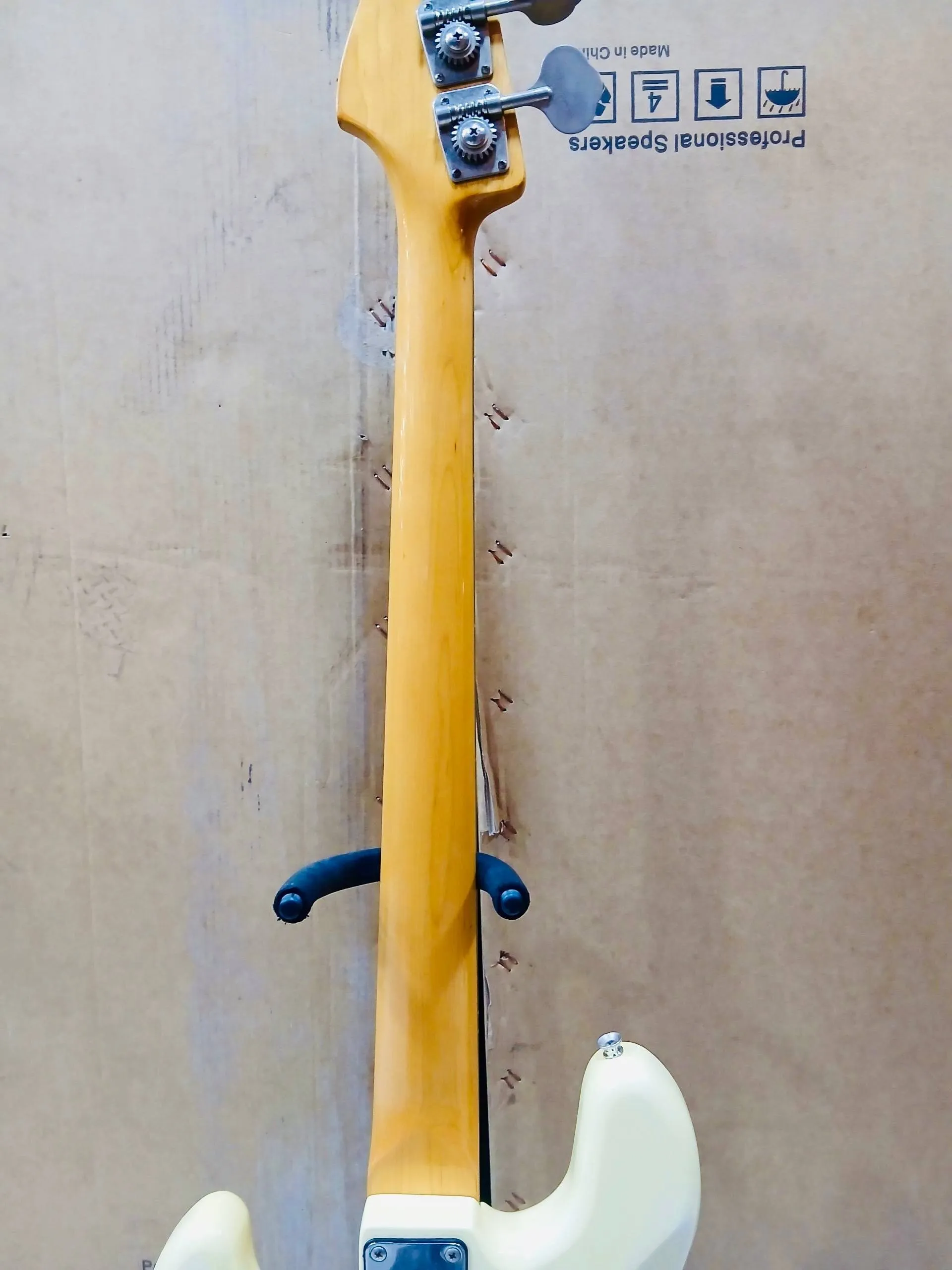 Bills Brothers Bass Guitar – photo 6