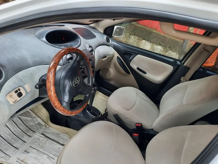 Toyota Vitz 2004 Automatic – photo 5