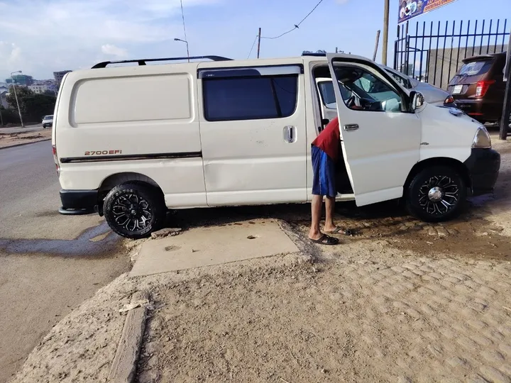 Toyota Hiace D4D Van 2008 – photo 7