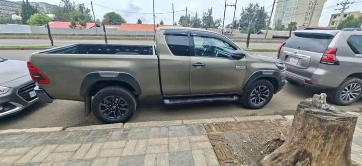 Toyota Hilux Invincible 2021 – photo 6