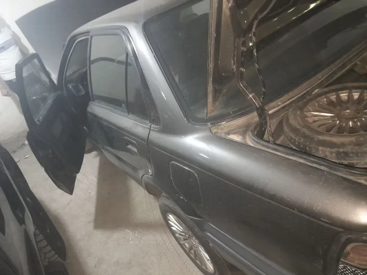 Toyota DX 2E Sedan – photo 4