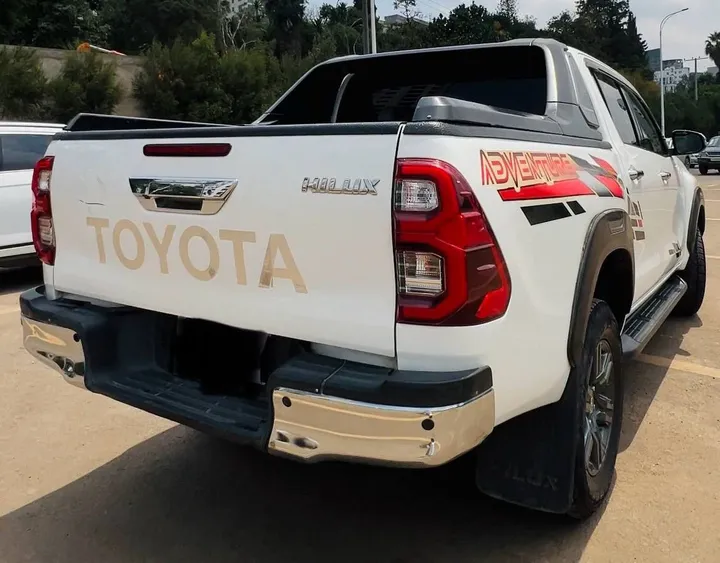 Toyota Hilux Double Cab 2022 – photo 7