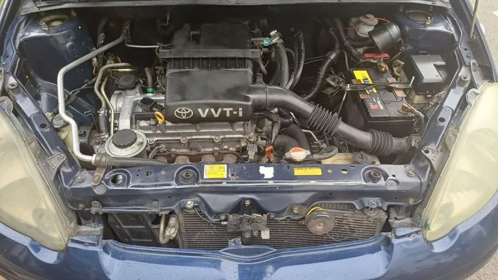 Toyota Vitz 2002 Automatic – photo 3