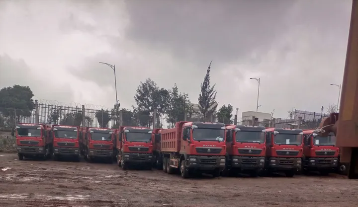 Sino Dump Truck 2025 336HP – photo 3