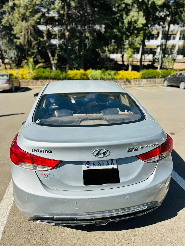Hyundai Elantra 2014 Automatic – photo 6