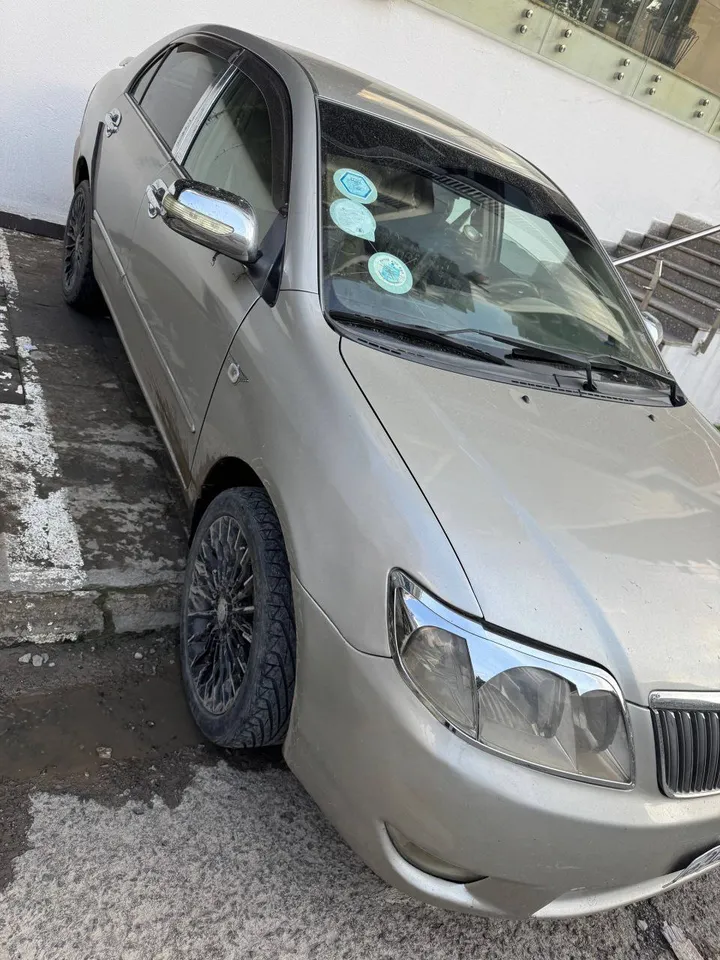 Toyota Corolla 2004 – photo 3