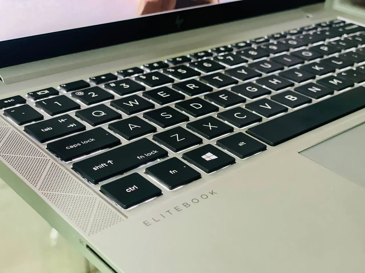 HP EliteBook 840 G7 i7 Laptop – photo 3