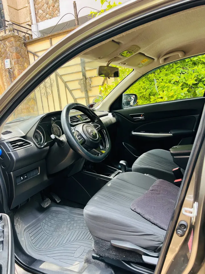 Suzuki Dzire 2022 Automatic – photo 4