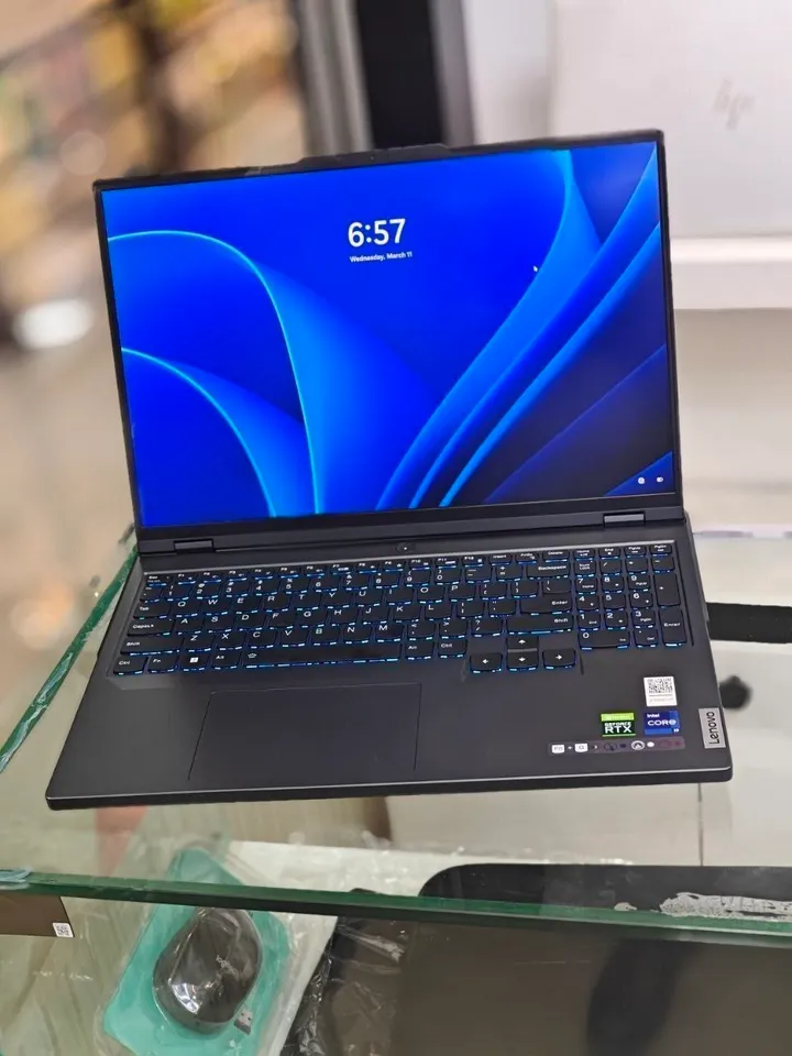 Lenovo Legion Pro 5 16IRX8 Gaming Laptop – photo 4