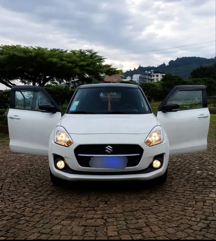 2022 Suzuki Swift 1.2L Automatic – photo 5